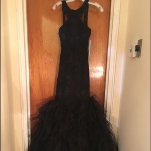 New evening/prom dress. Tags on. Never worn